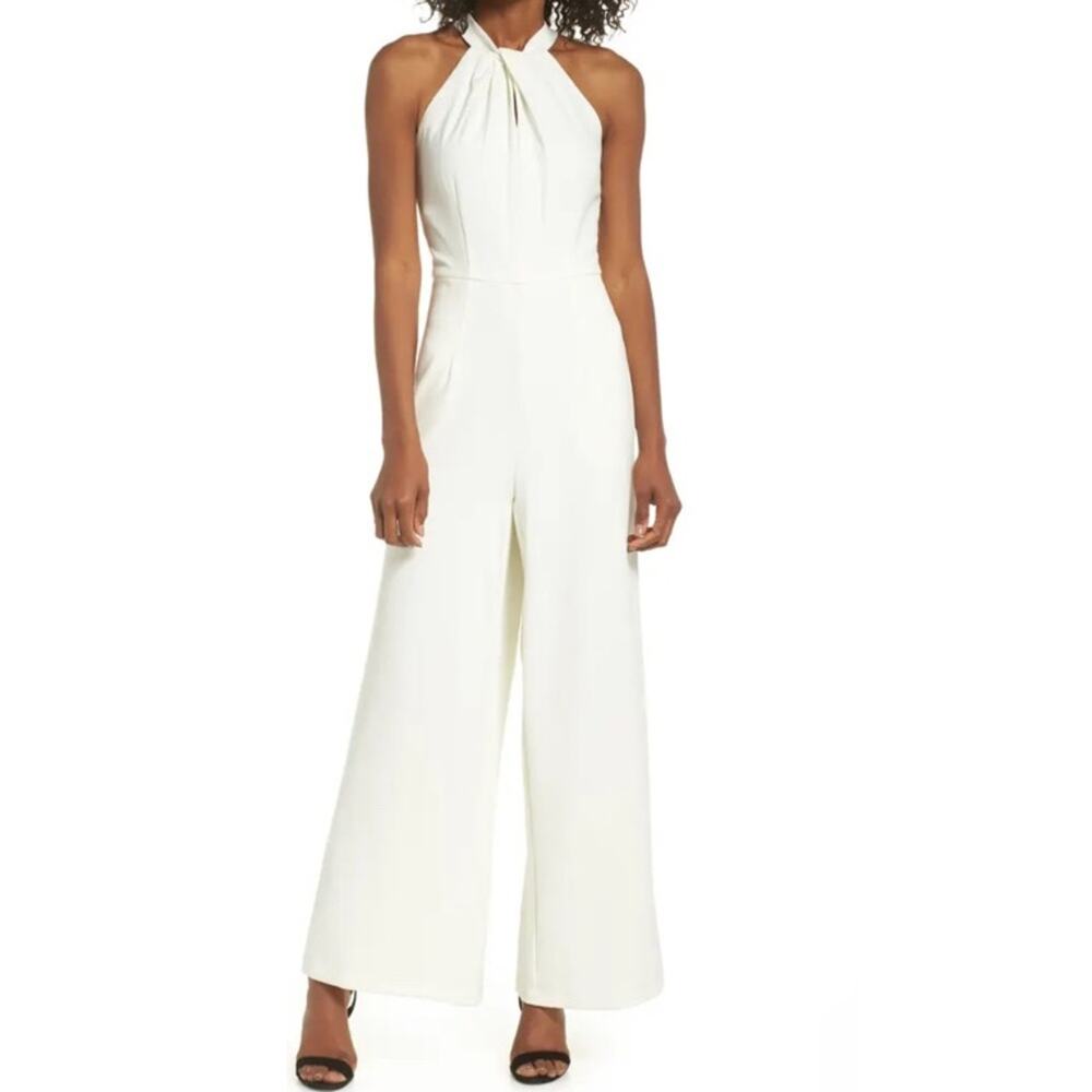 Julia Jordan Halter Neck Jumpsuit Nwot $139